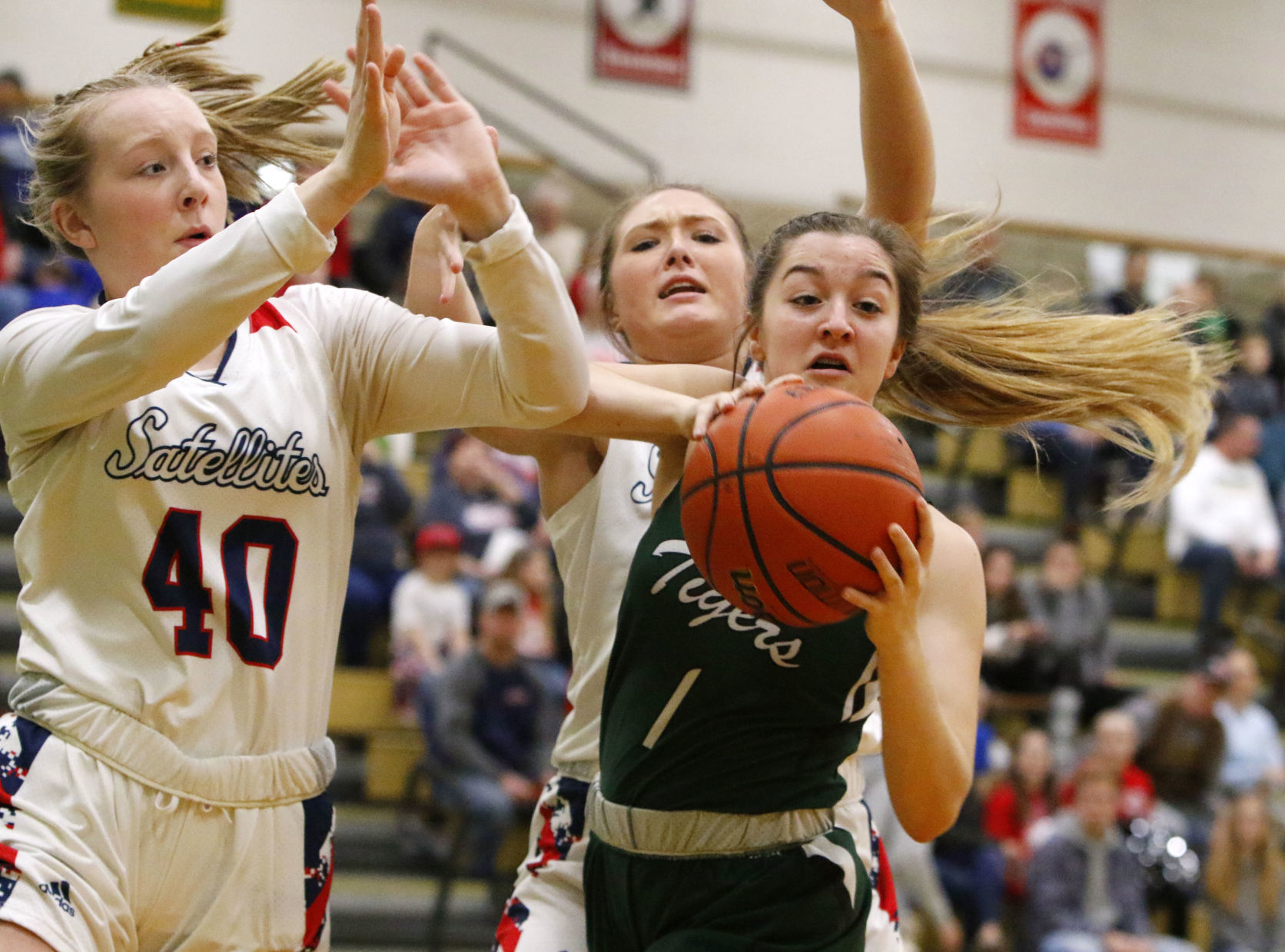 PCC girls basketball tournament semifinal: South Central vs. LaCrosse